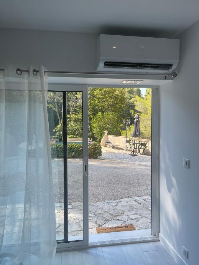 Appartement Bas De Villa Avec Piscine Privee Partagee Proche Bord De Mer カーニュ・シュル・メール エクステリア 写真